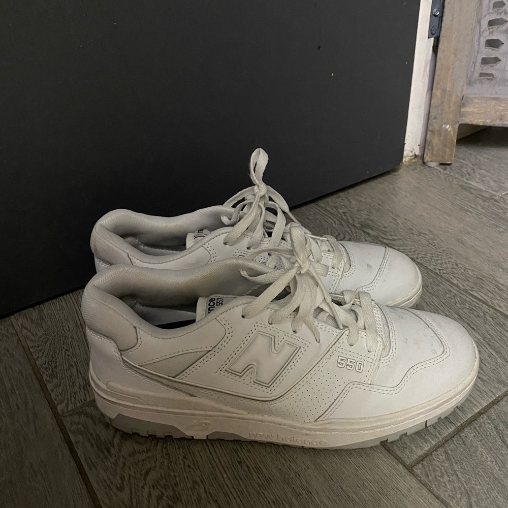 White new balance 550s! 
Size 9 Men’s 10-11 Women’s